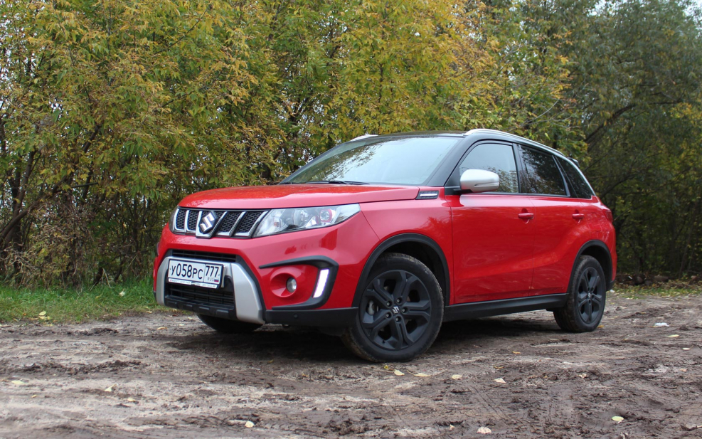 Suzuki Grand Vitara 2018 красная