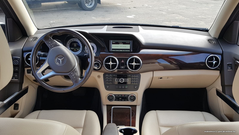 Mercedes Benz GLK 2014 салон