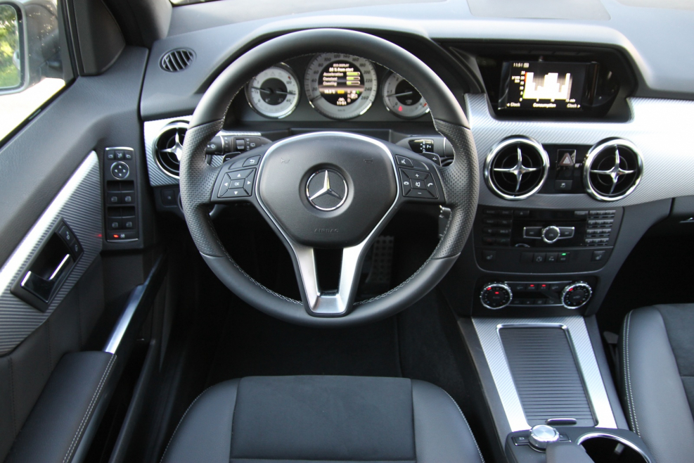 Mercedes Benz GLK 2015 салон