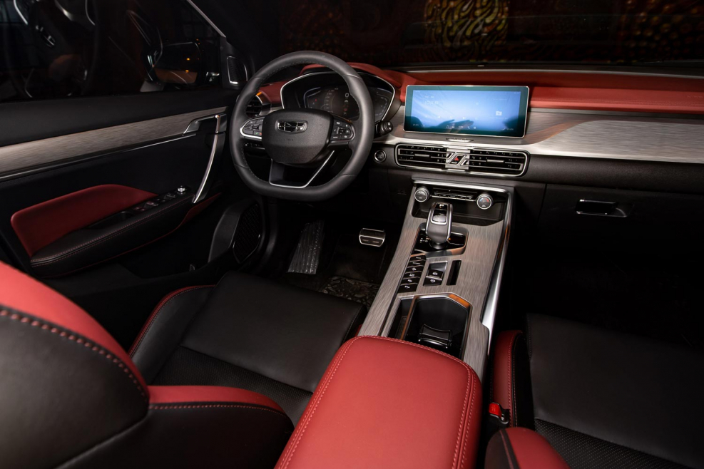 Geely Coolray кроссовер (Comfort)