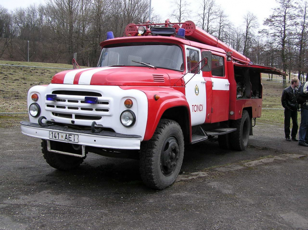 Пожарная машина АЦ-40 на базе ЗИЛ-130