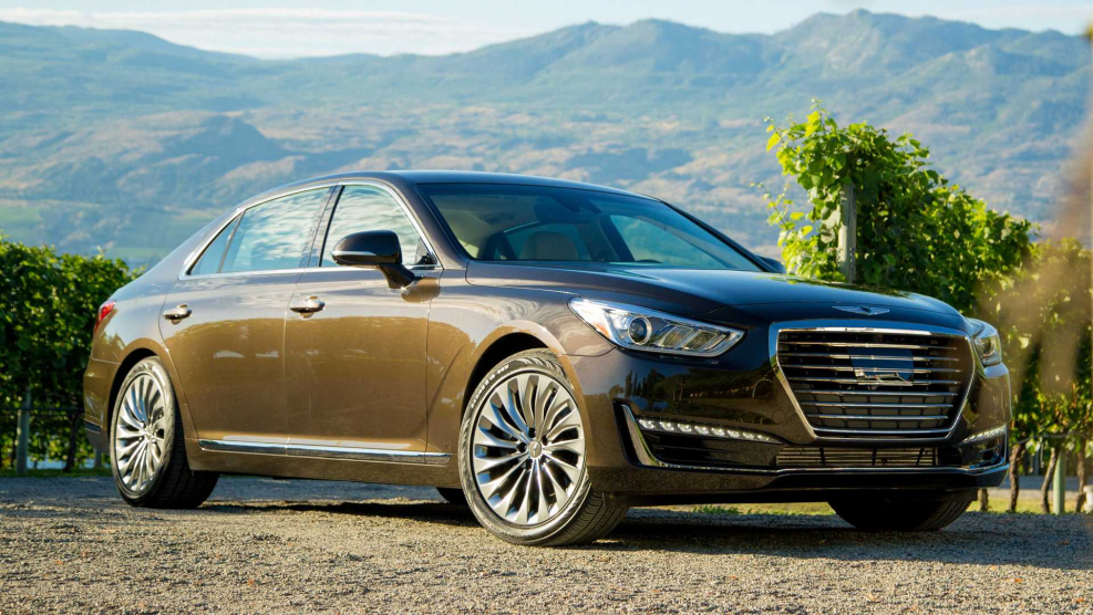 Genesis g90 салон