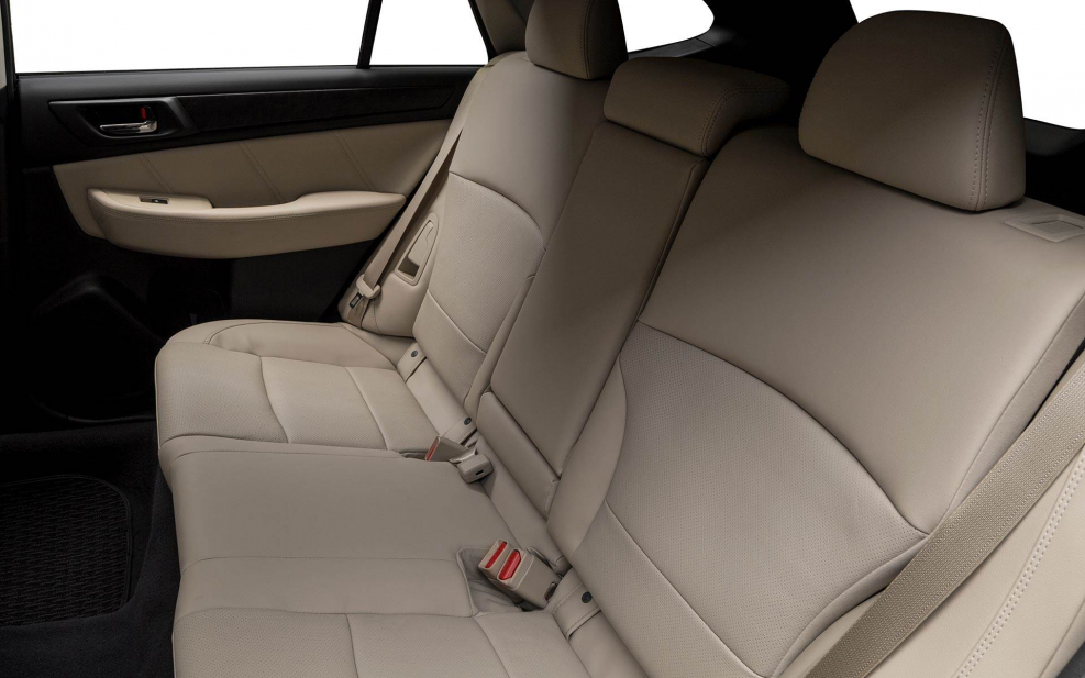 Subaru Outback 2018 салон