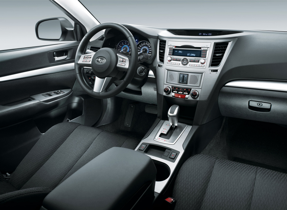 Subaru Outback 2 салон