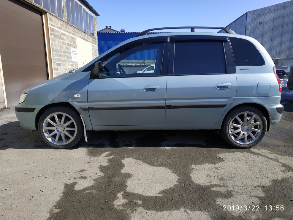 Hyundai Matrix синий