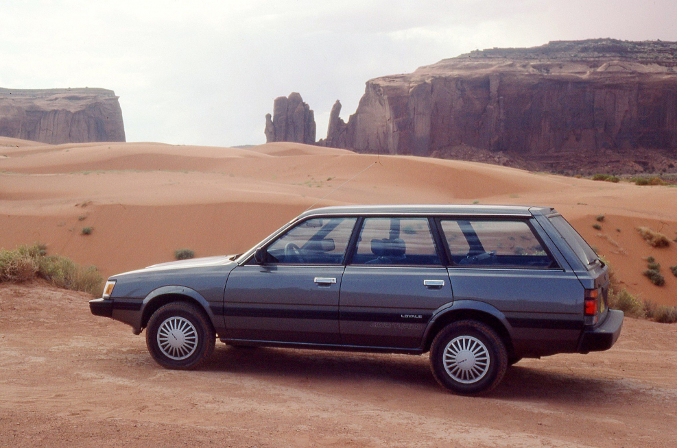 Subaru Leone 1989 универсал