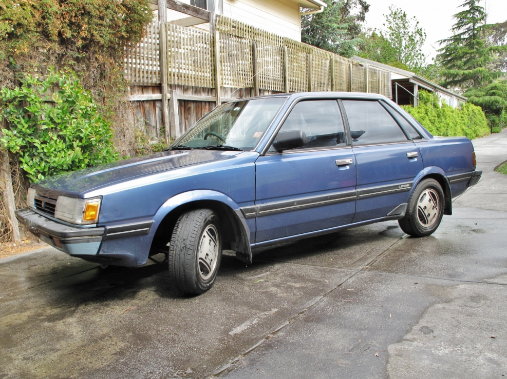 Subaru Leone 1