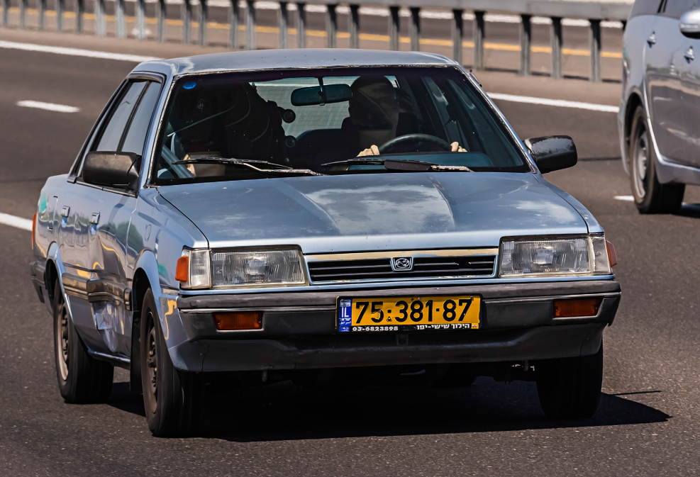Subaru Leone стенс