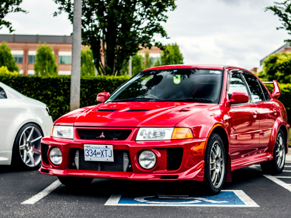 Mitsubishi Lancer Evolution v