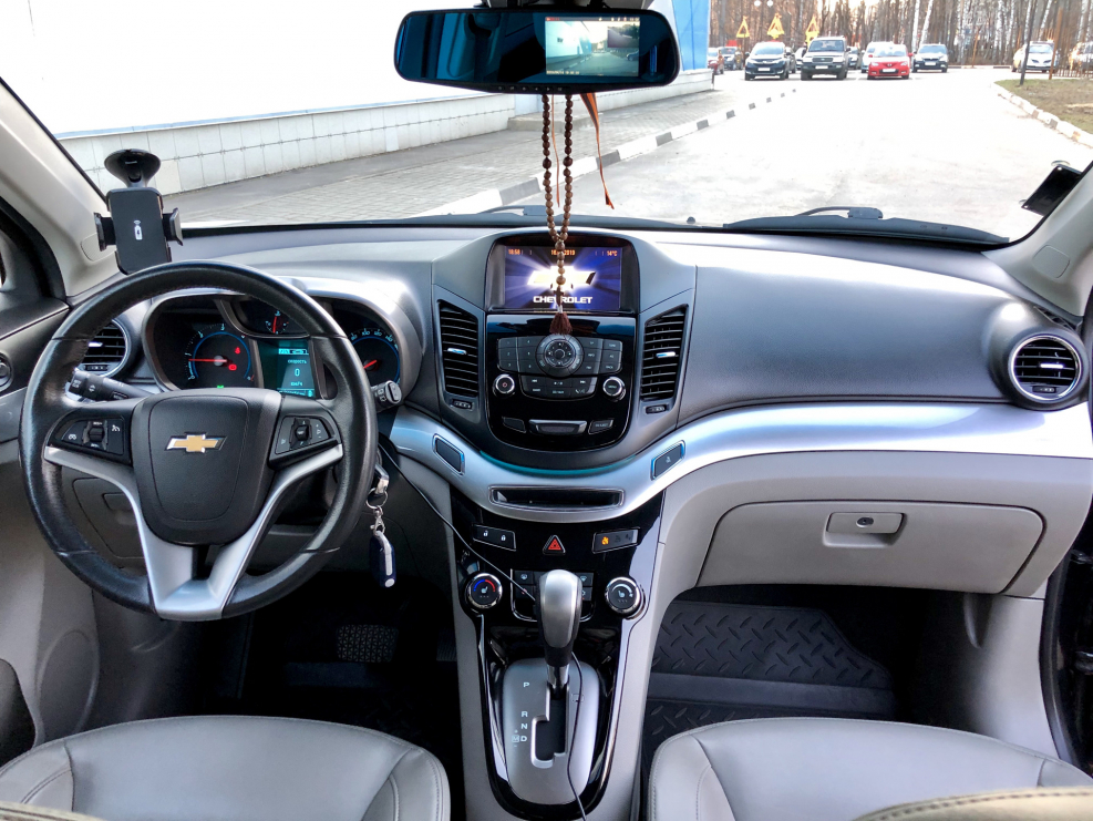Chevrolet Orlando 2013 салон