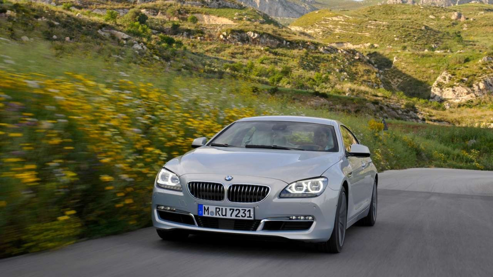 BMW 2016 640i Front view