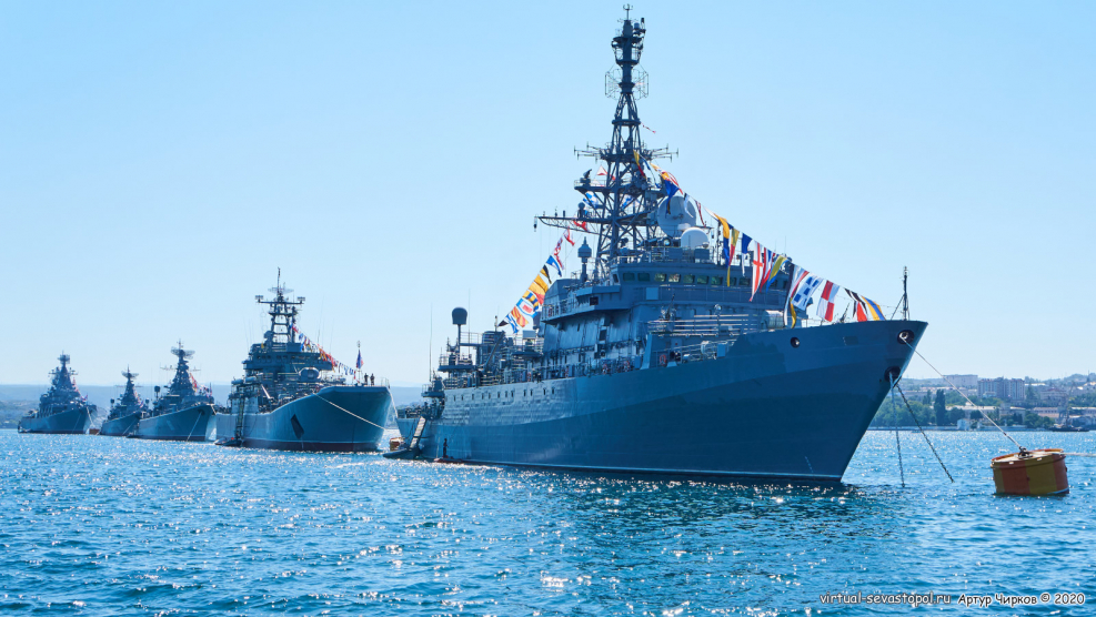 Корабль Севастополь военный Иван Хурс