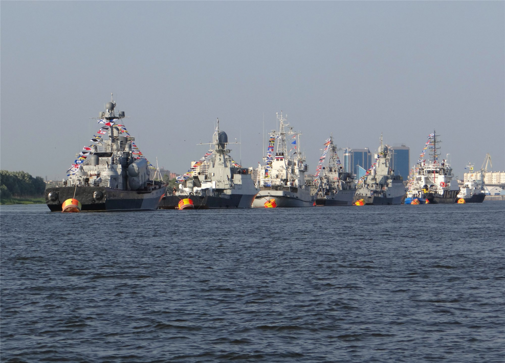 Парад ВМФ В Астрахани