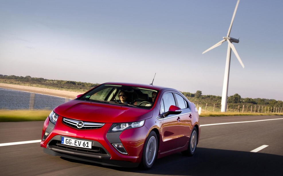 Opel Ampera 2013
