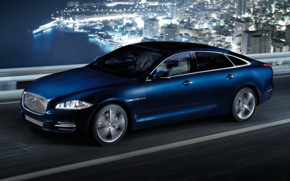 Jaguar XJ L