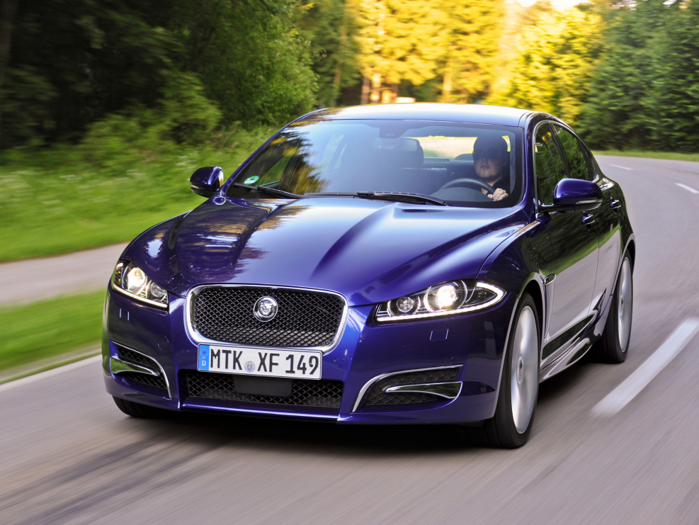 Jaguar XF cc9