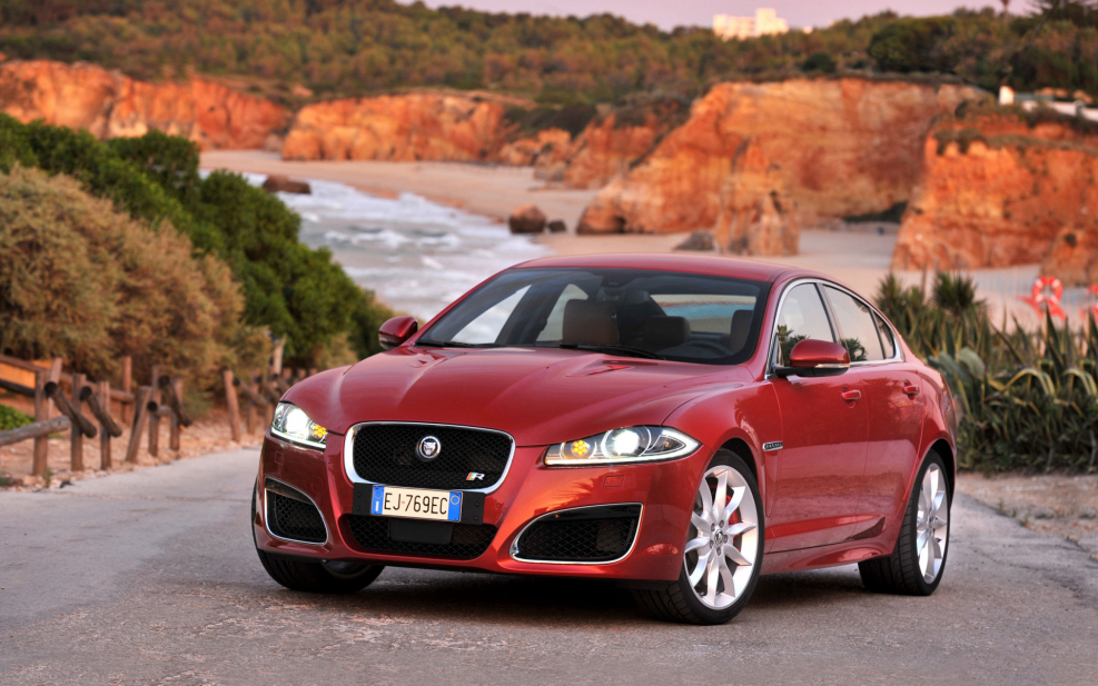 Jaguar XF 2021