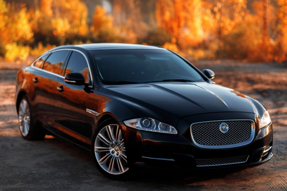 Ягуар XJ 2010