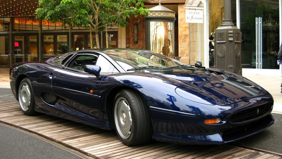 Jaguar xj220 Pininfarina