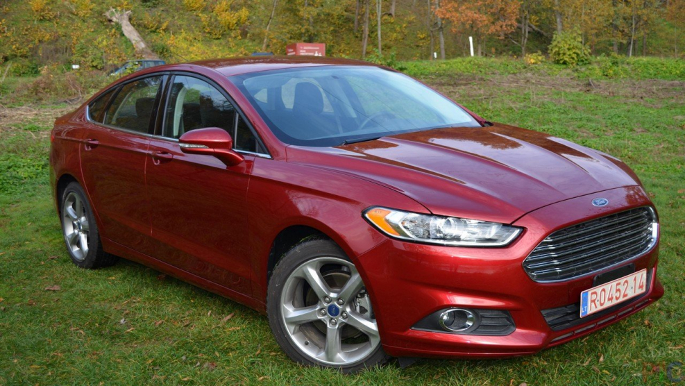 Ford Mondeo седан