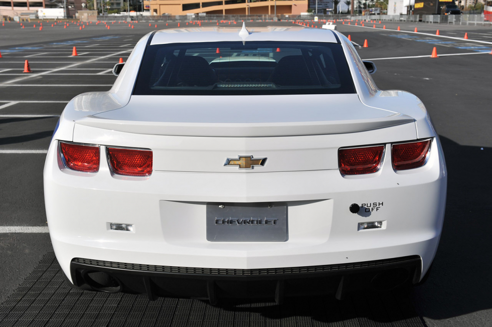 Chevrolet Camaro SS 2012 зад