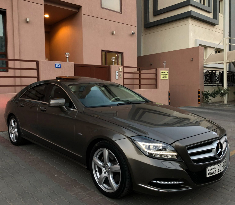 Mercedes Benz CLS 350 оранжевый