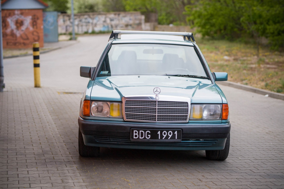 Мерседес 300 se