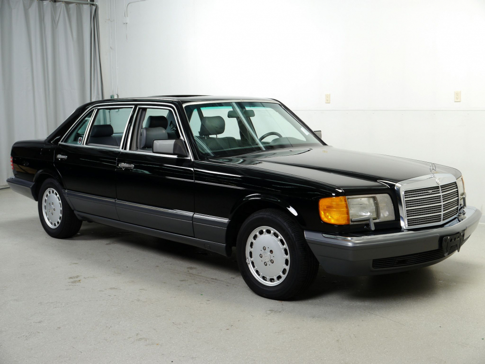 Mercedes Benz w201 черный