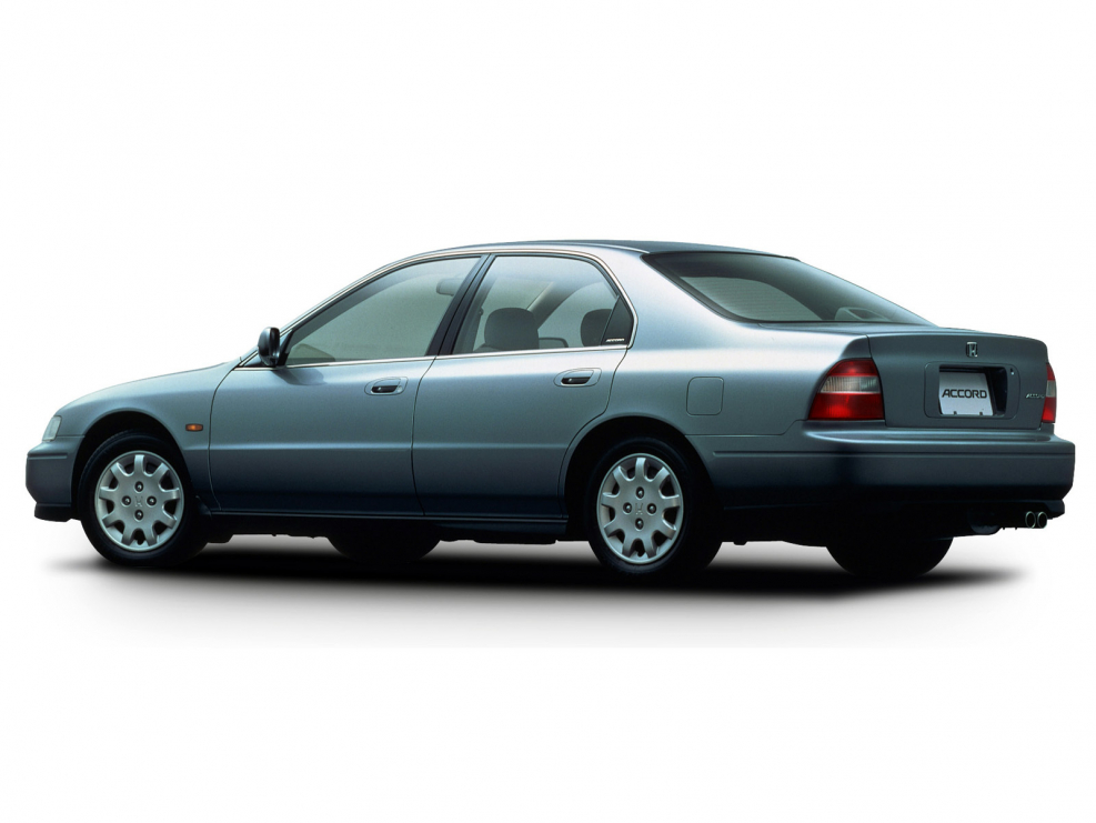 Honda Accord 5 поколения