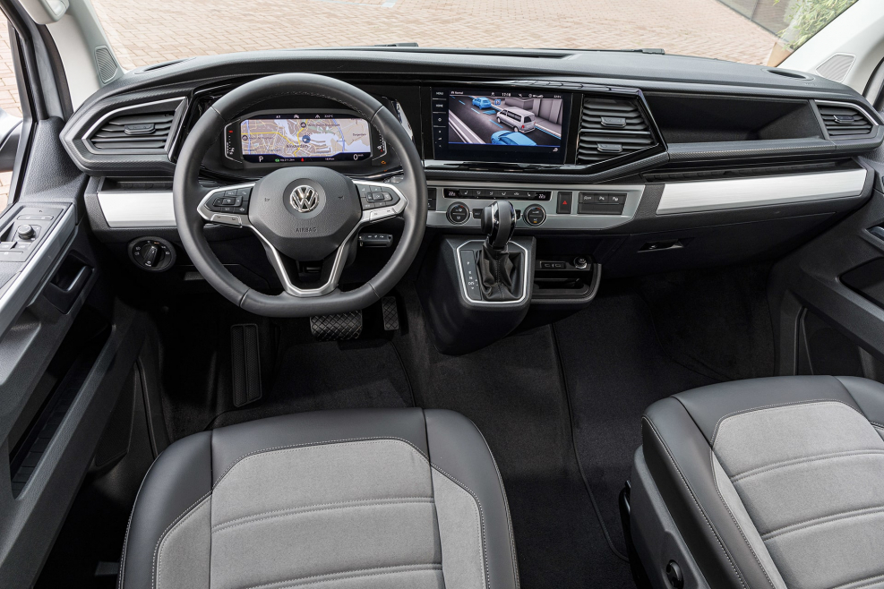Новый Volkswagen Multivan 6.1
