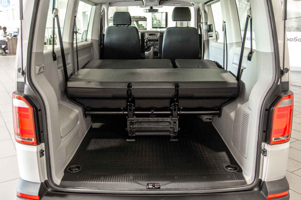 Volkswagen Caravelle long 2013 багажник