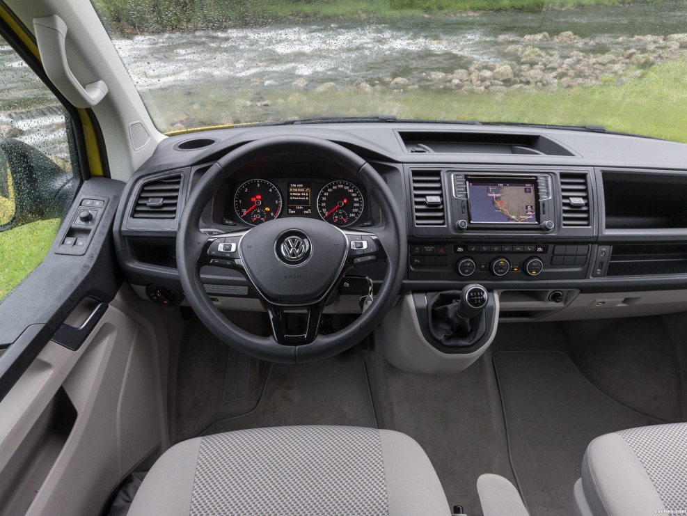 Volkswagen Caravelle t6 торпеда