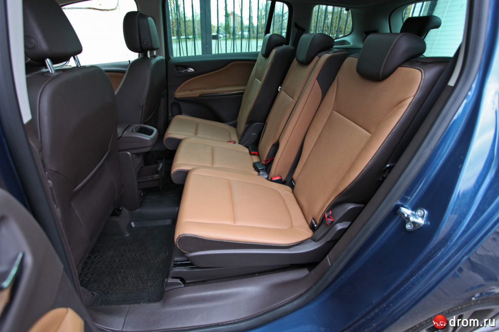 Opel Zafira 7 местный салон