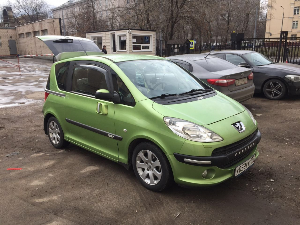 Peugeot 1007 2006