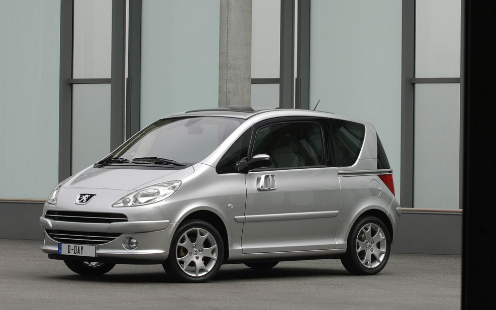 Фото Peugeot 1007