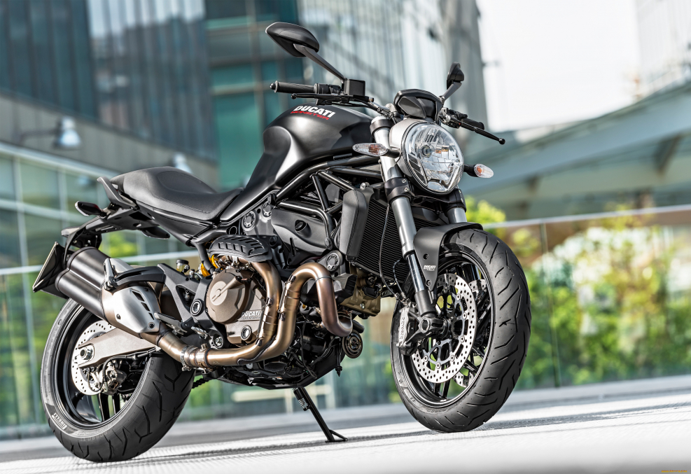 Ducati Monster 821