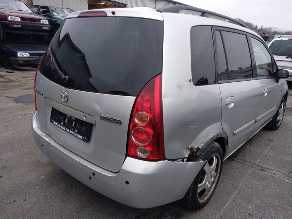 Mazda Premacy and mazda5 салон