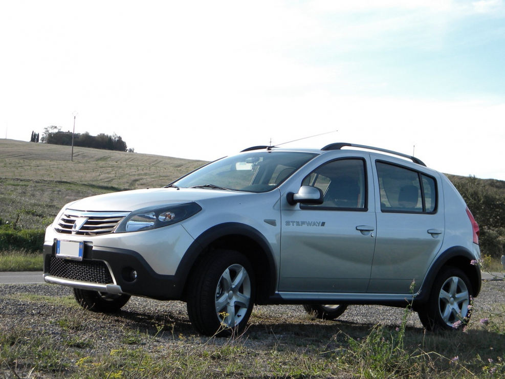 Renault Sandero Stepway светлый базальт