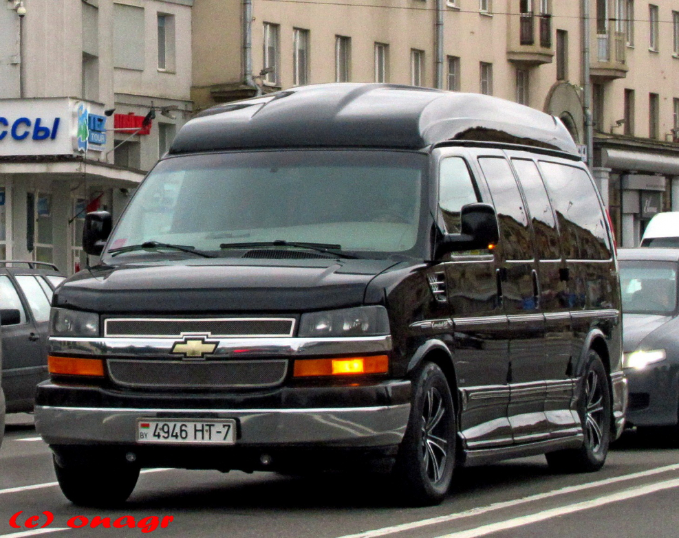 Chevrolet Express 007