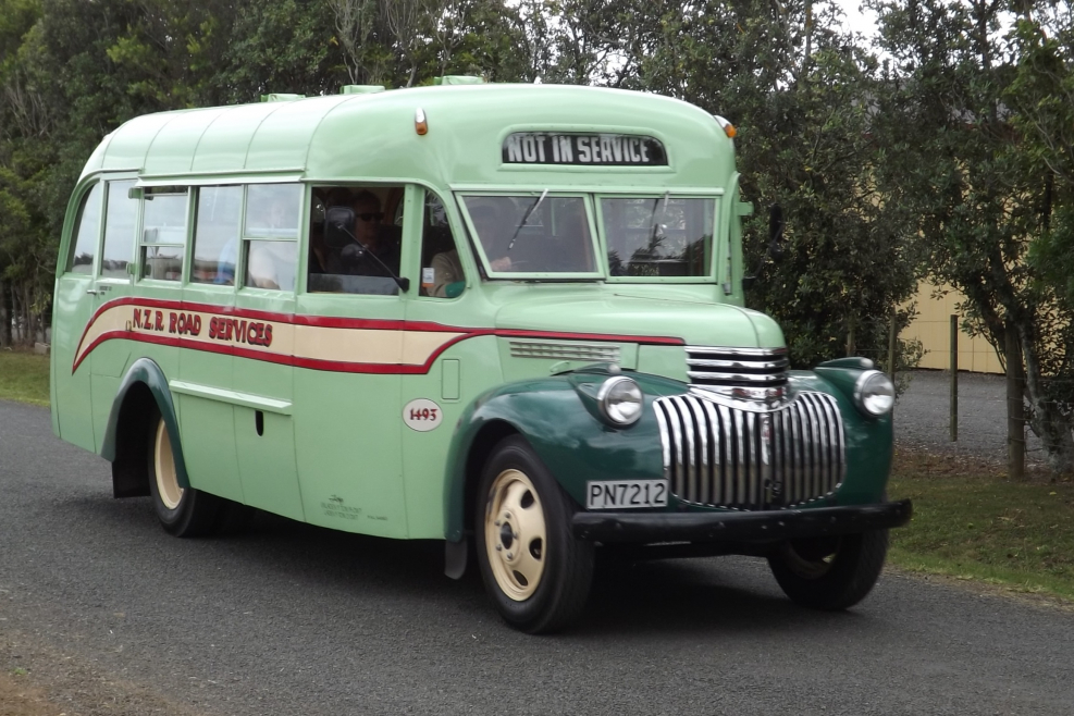 Chevrolet Bus