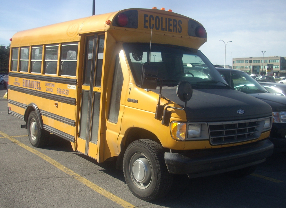 Chevrolet Bus