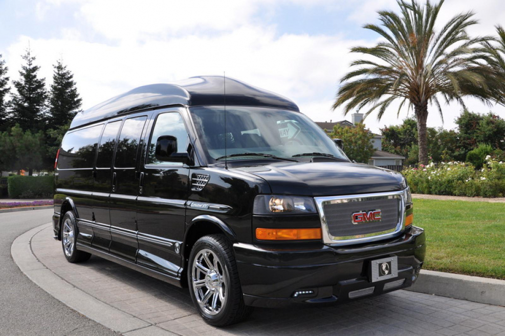 GMC Savana 2019