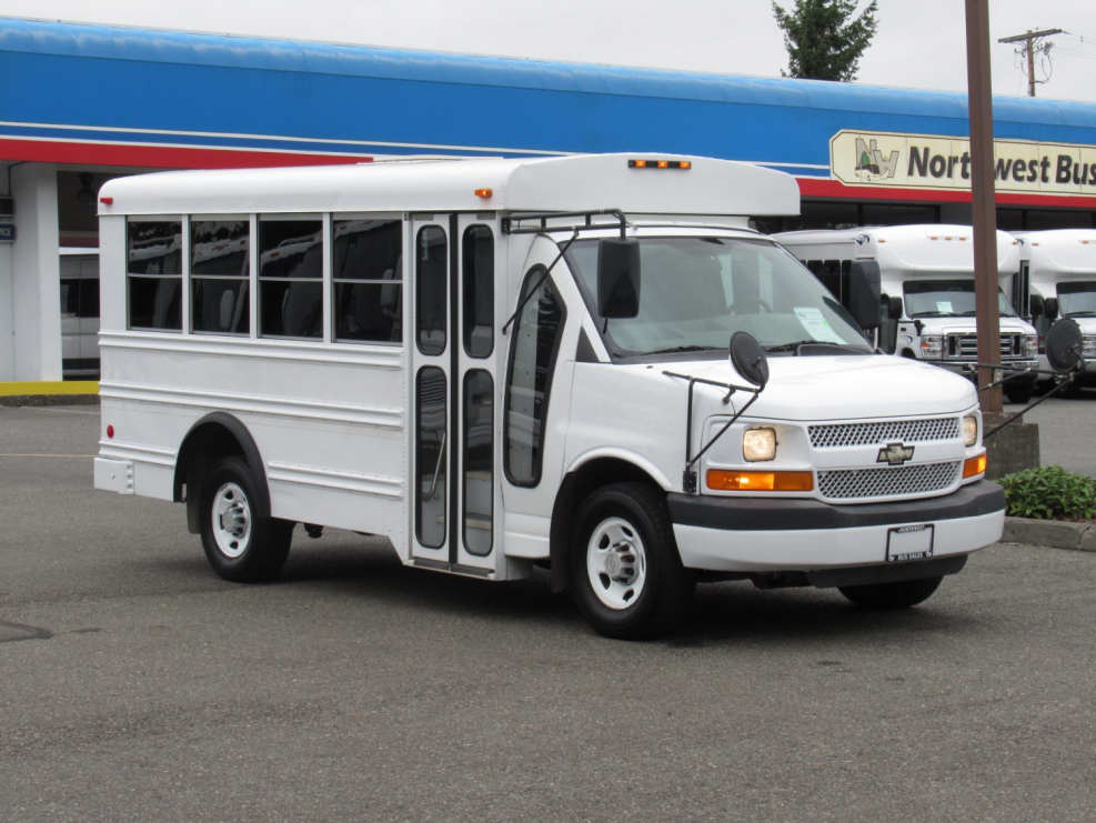 Chevrolet Bus
