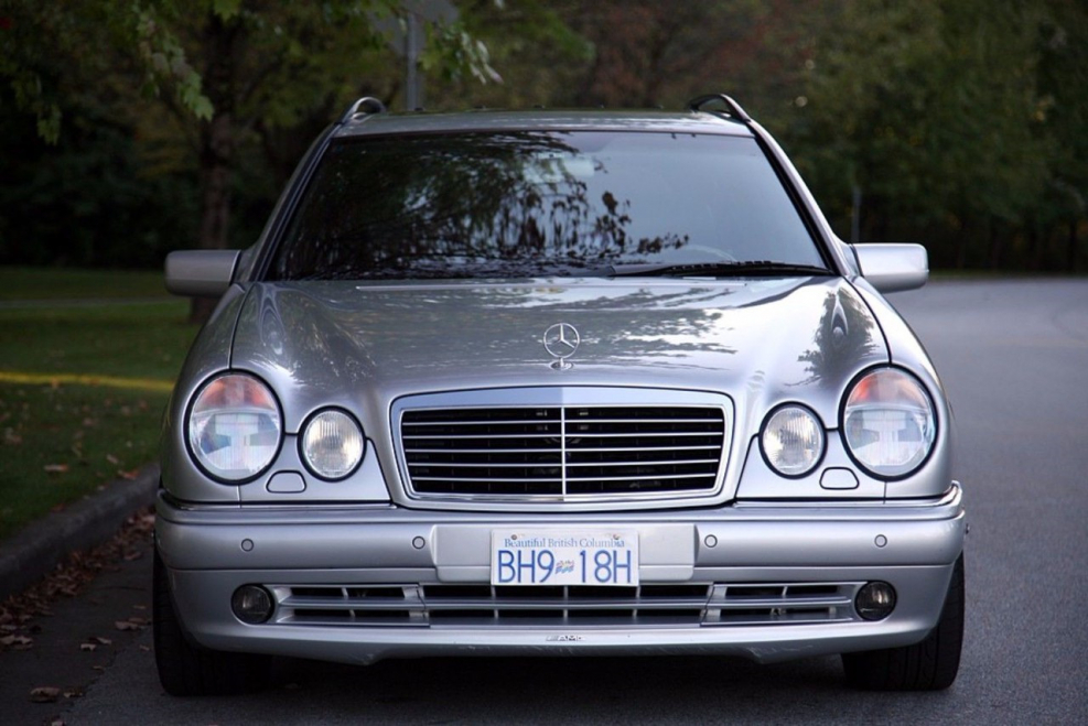 Мерседес e55 AMG w210
