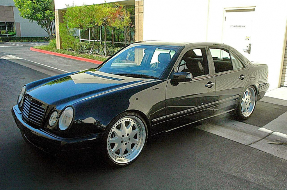 Мерседес e-class w210