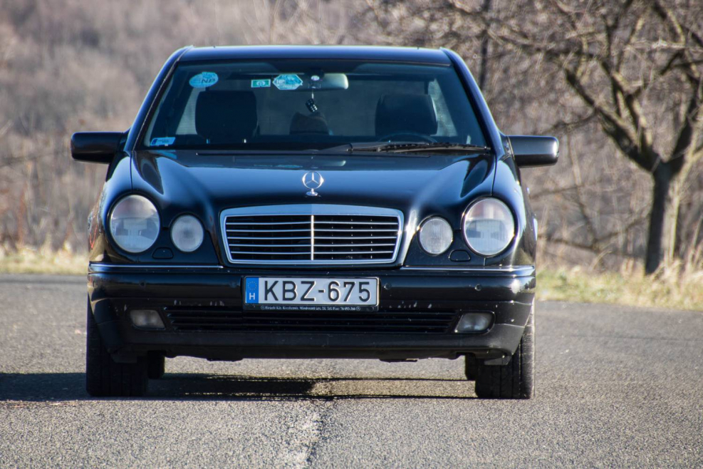 Mercedes Benz w210 AMG