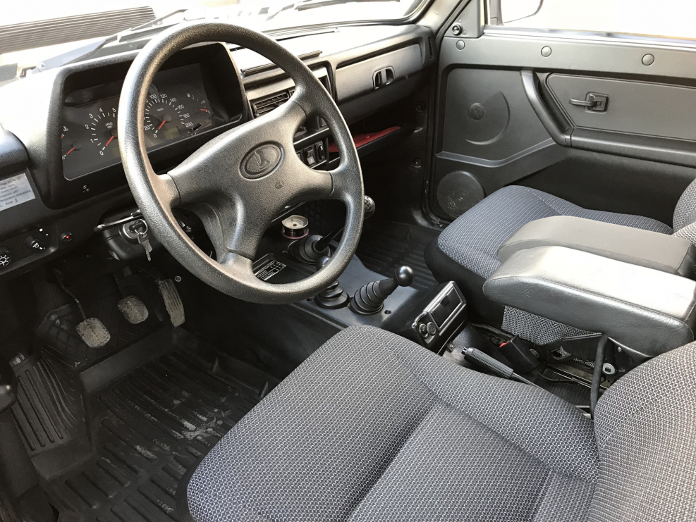 Lada ВАЗ 2131 4x4 салон