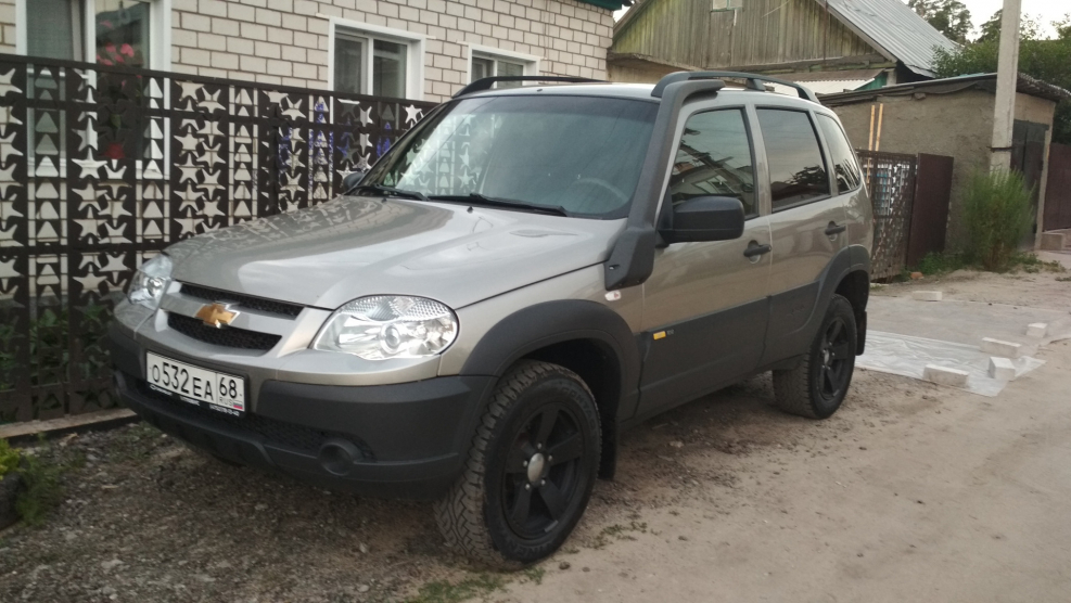Chevrolet Niva Аустер