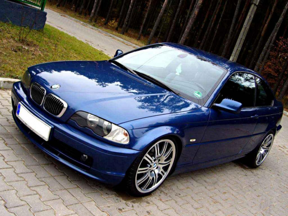 БМВ 318 I 2000