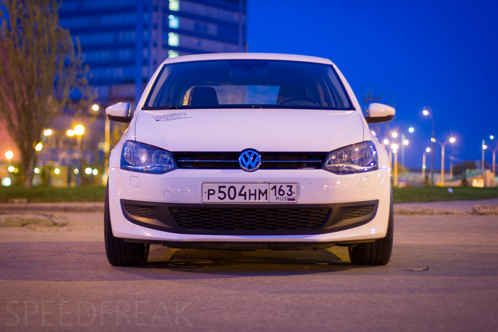 Вязаная шапка Volkswagen GTI